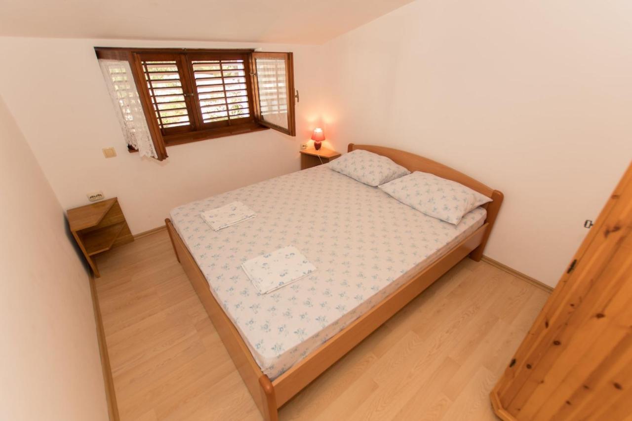 Sea View Apartments Borie Крвавица Екстериор снимка